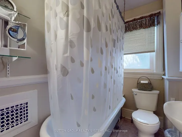 Additional property image - 2394 St Clair Ave