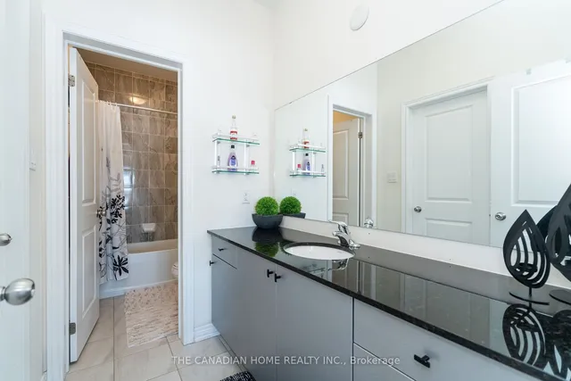 Additional property image - 95 Cobriza Cres