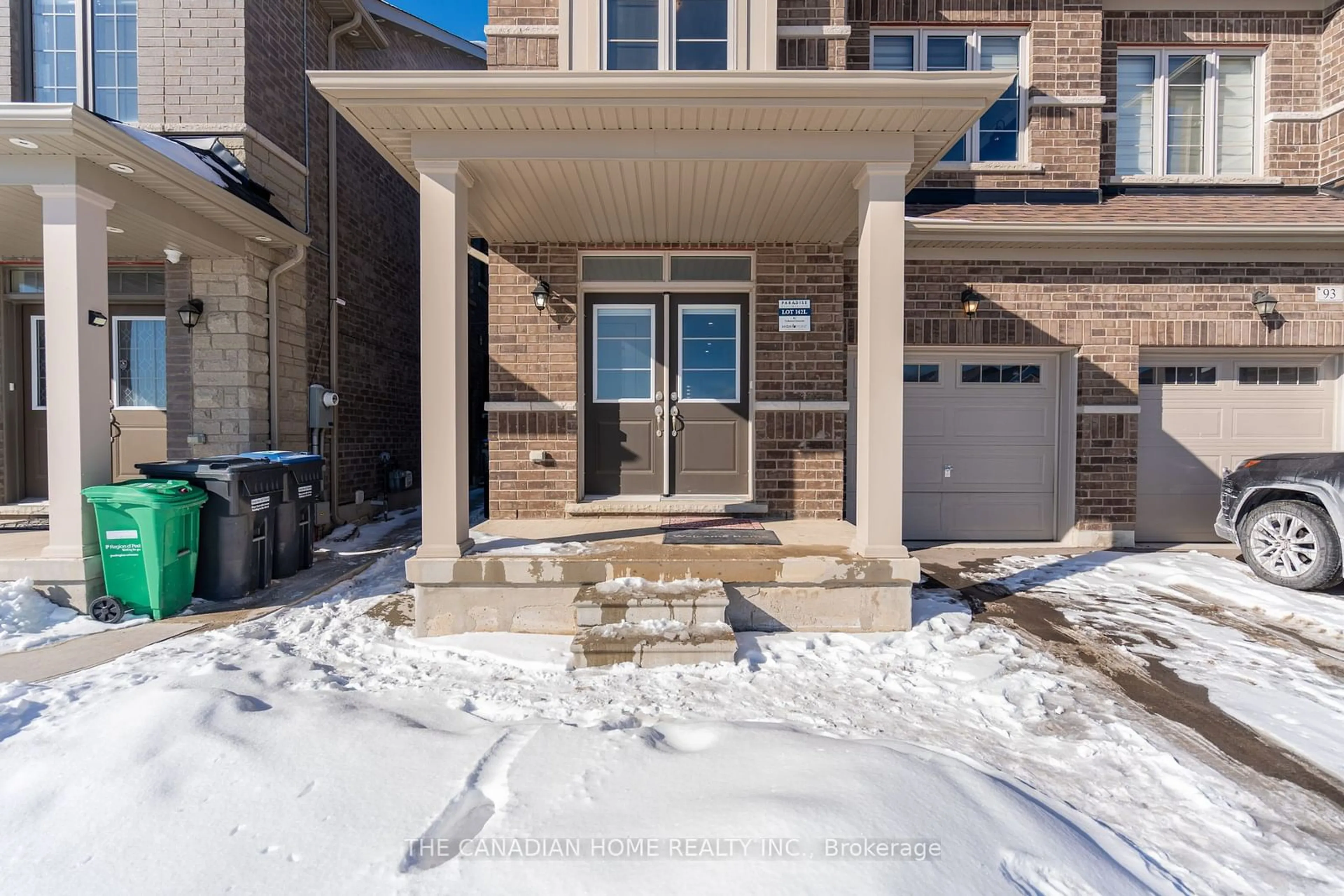 Indoor entryway for 95 Cobriza Cres, Brampton Ontario L7A 5A6