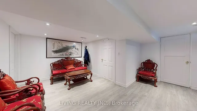 Additional property image - 33 Bloem Ave