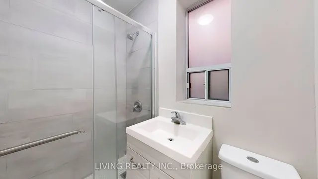 Additional property image - 33 Bloem Ave