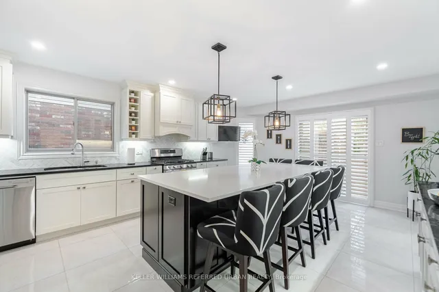 Additional image 32 of 522 Larkspur Lane