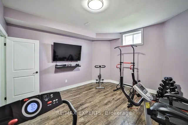 Additional property image - 28 Pendergast Crt
