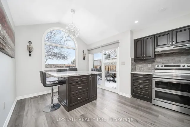 Additional property image - 1722 Samuelson Circ