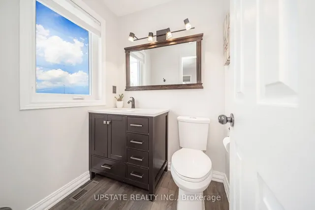 Additional property image - 1722 Samuelson Circ