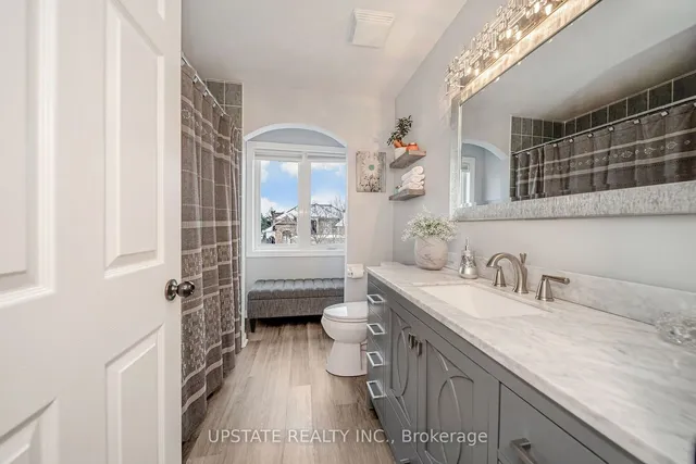 Additional property image - 1722 Samuelson Circ