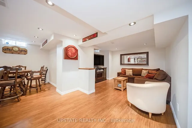 Additional property image - 1722 Samuelson Circ
