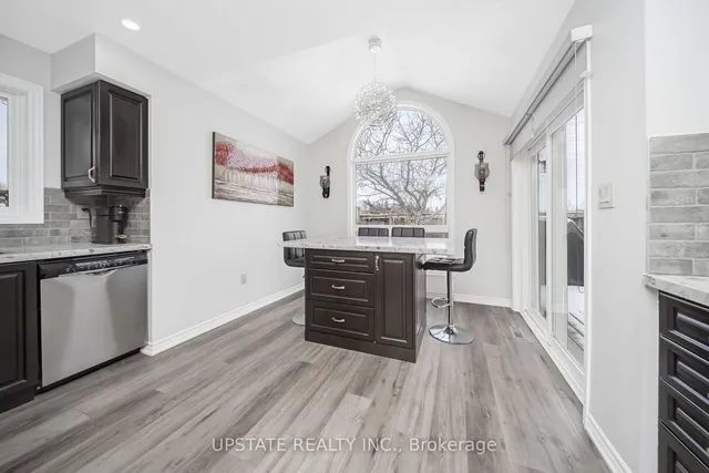Additional property image - 1722 Samuelson Circ