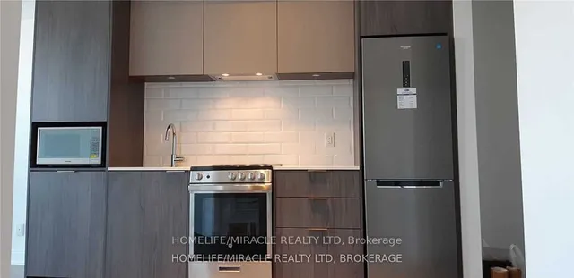 Additional image 7 of 70 Annie Craig Dr Unit 1001