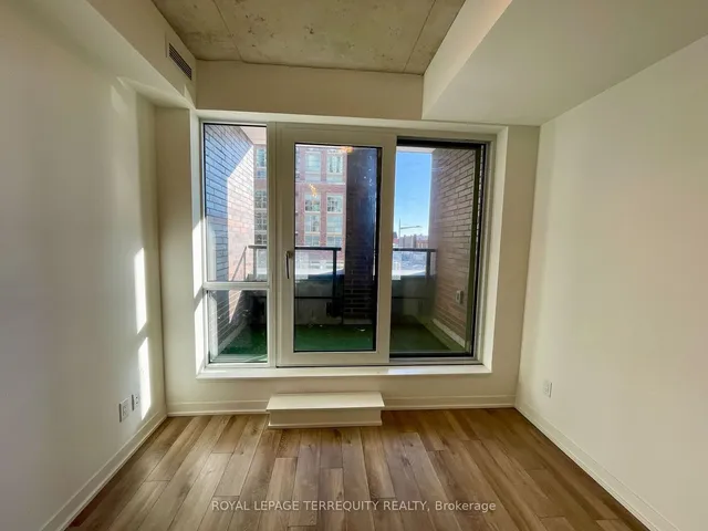 Additional property image - 1808 St. Clair Ave Unit 213
