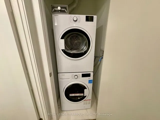 Additional property image - 1808 St. Clair Ave Unit 213