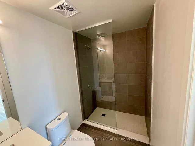 Additional property image - 1808 St. Clair Ave Unit 213