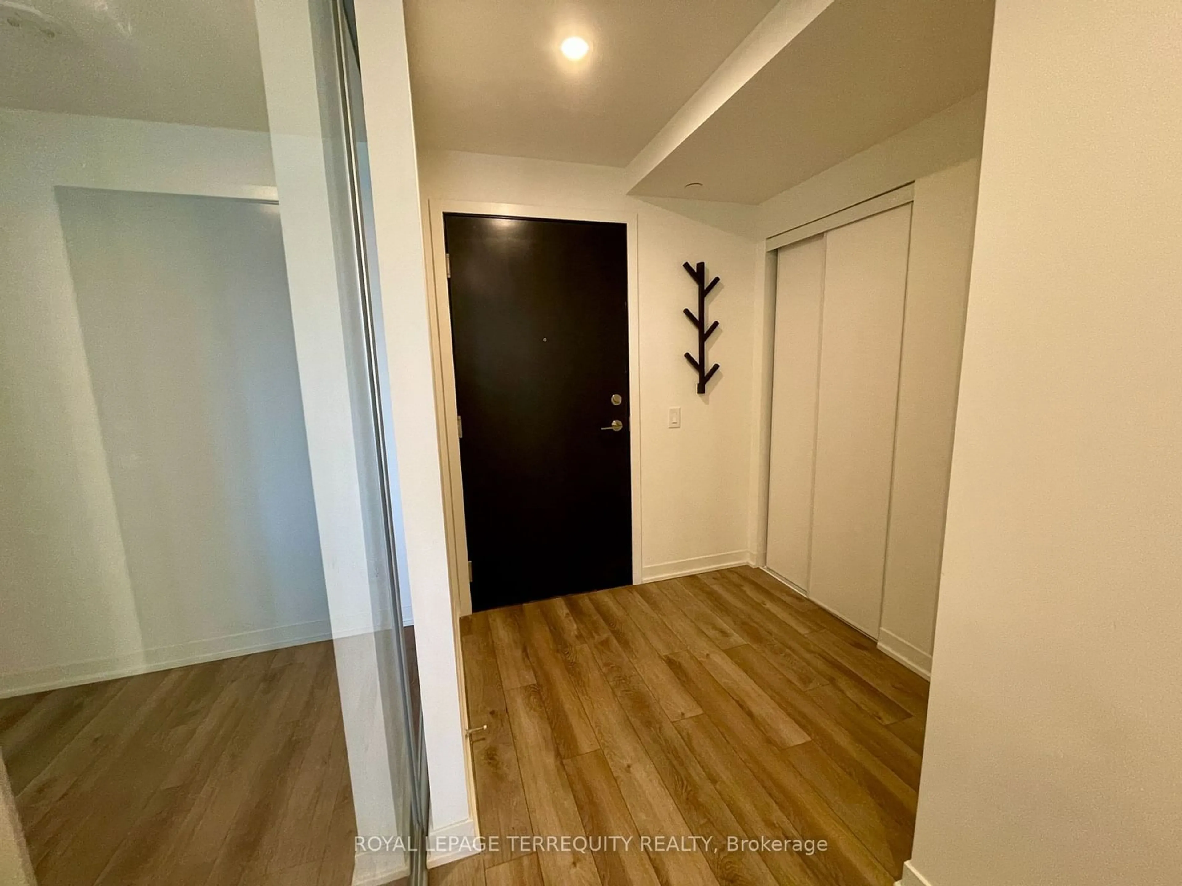 Indoor entryway for 1808 St. Clair Ave #213, Toronto Ontario M6N 0C1