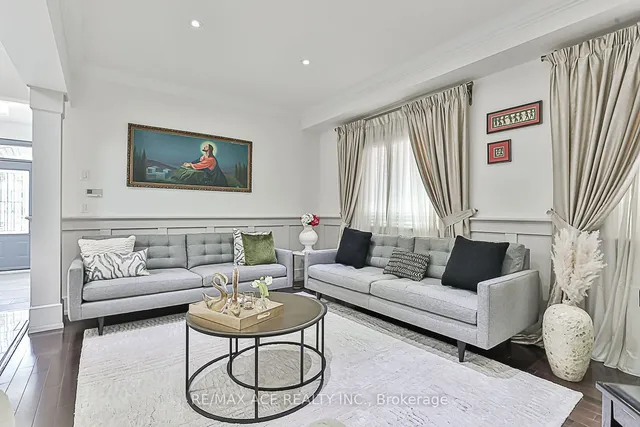 Additional property image - 3206 Sorrento Cres