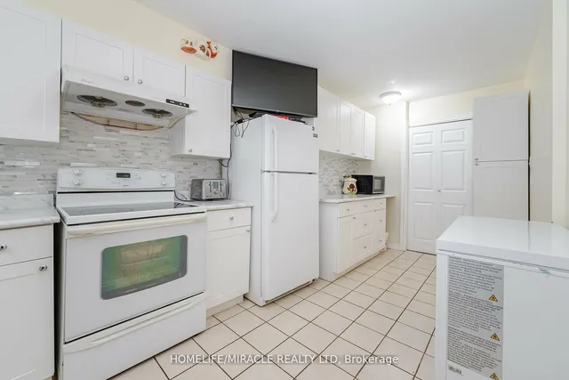 Additional property image - 234 Albion Rd Unit 606