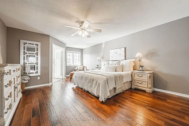 Additional property image - 3333 New St Unit 9