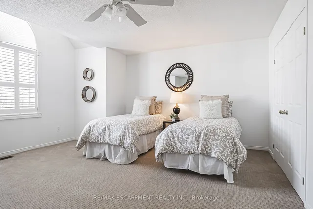 Additional property image - 3333 New St Unit 9