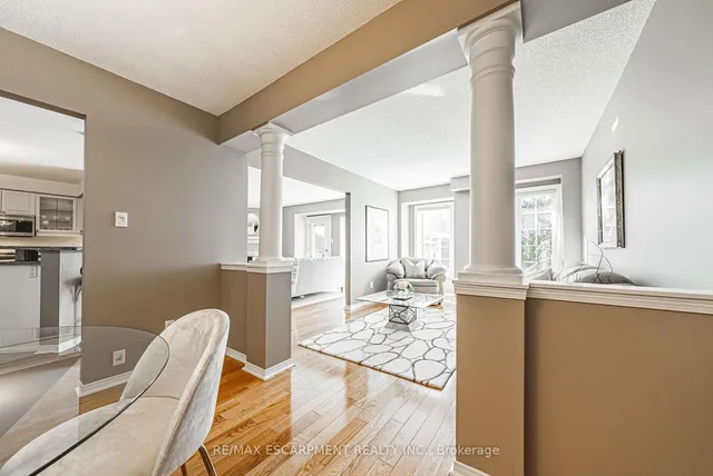 Additional property image - 3333 New St Unit 9