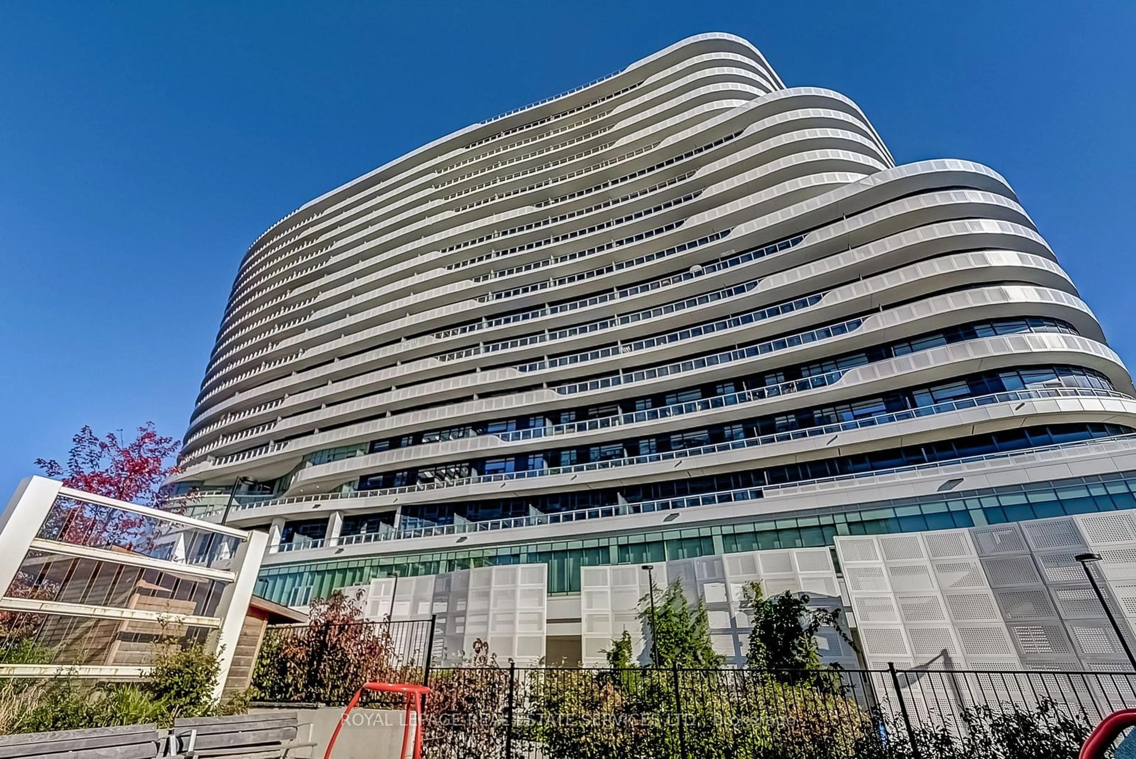 Unknown for 2520 Eglinton Ave #914, Mississauga Ontario L5M 0Y4