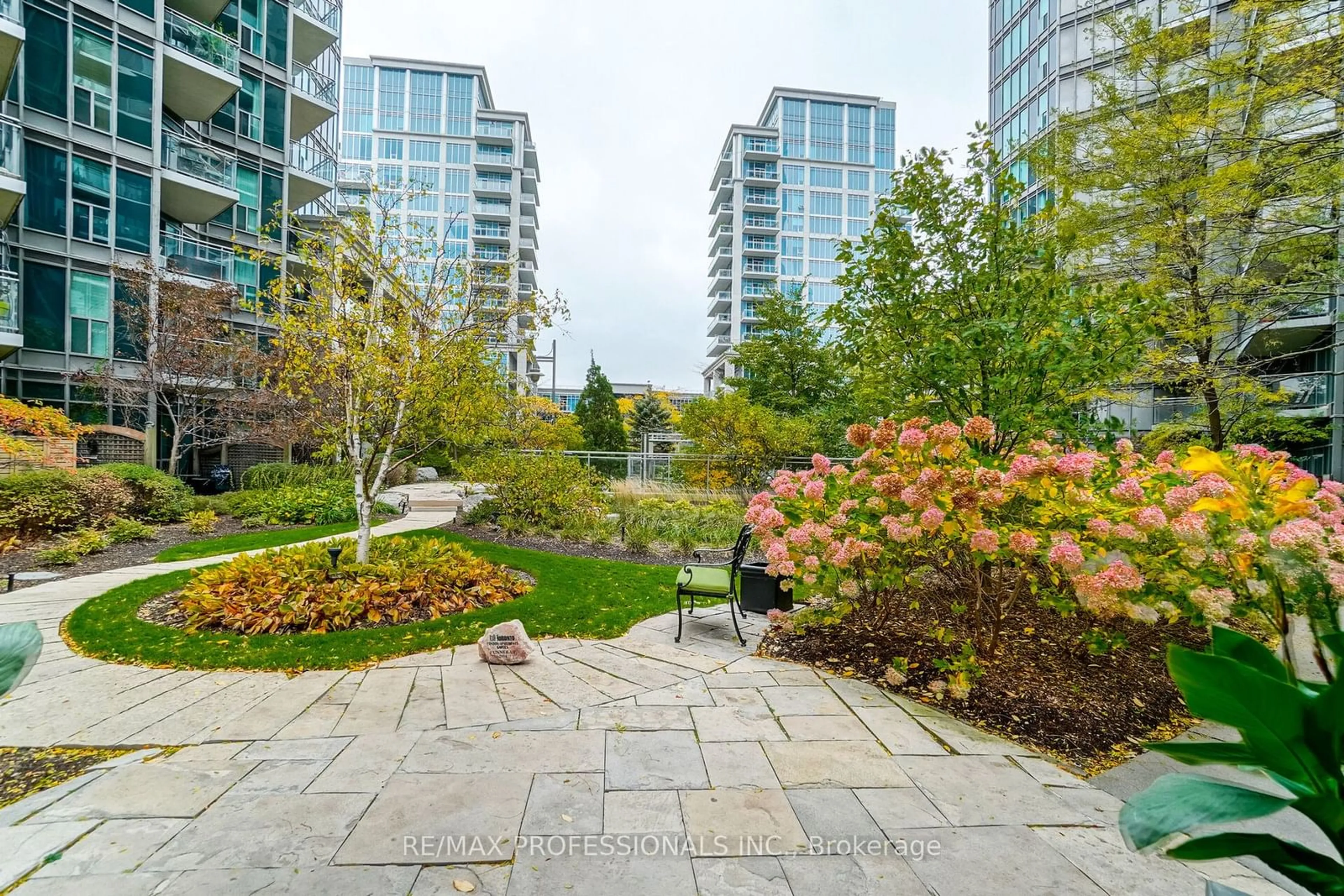 Patio, unknown for 2121 Lake Shore Blvd #1506, Toronto Ontario M8V 4E9