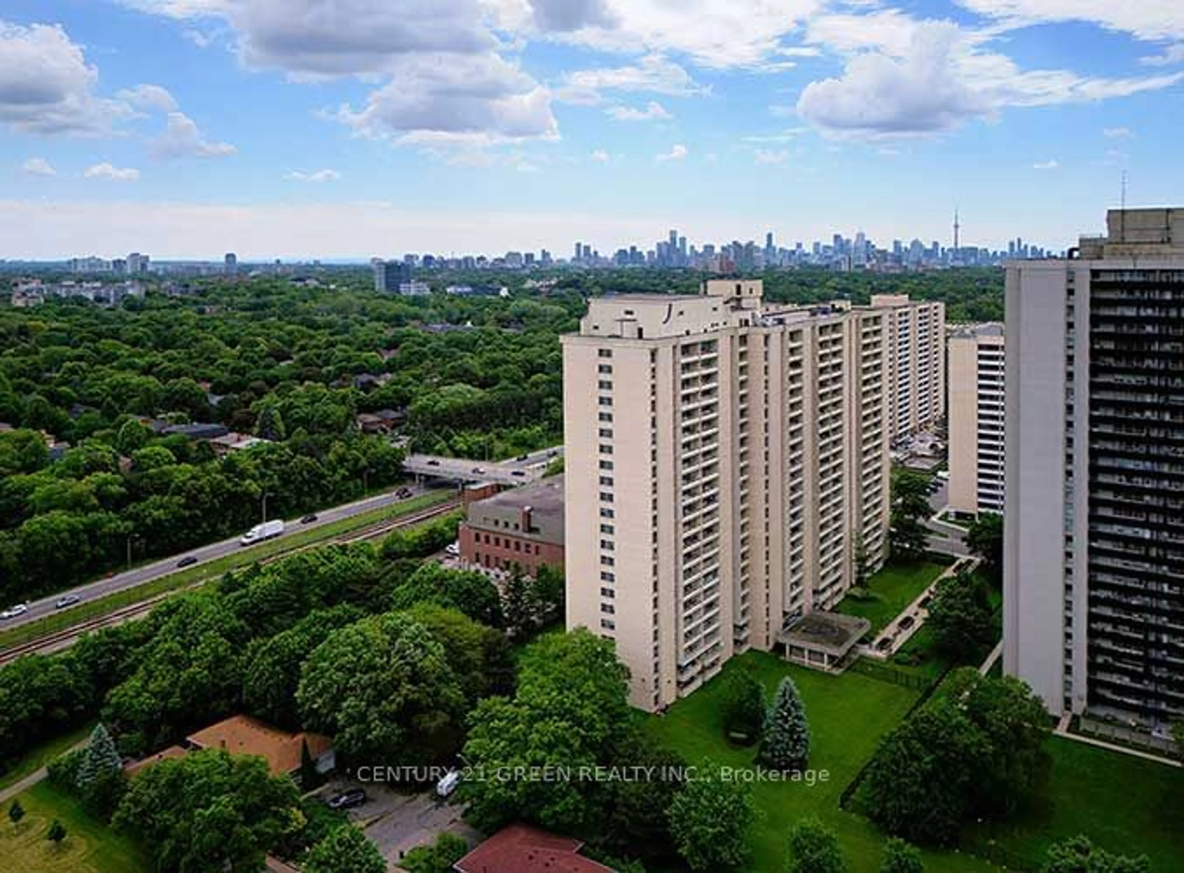 A pic from outside/outdoor area/front of a property/back of a property/a pic from drone, city buildings view from balcony for 360 Ridelle Ave ##106, Toronto Ontario M6B 1K1