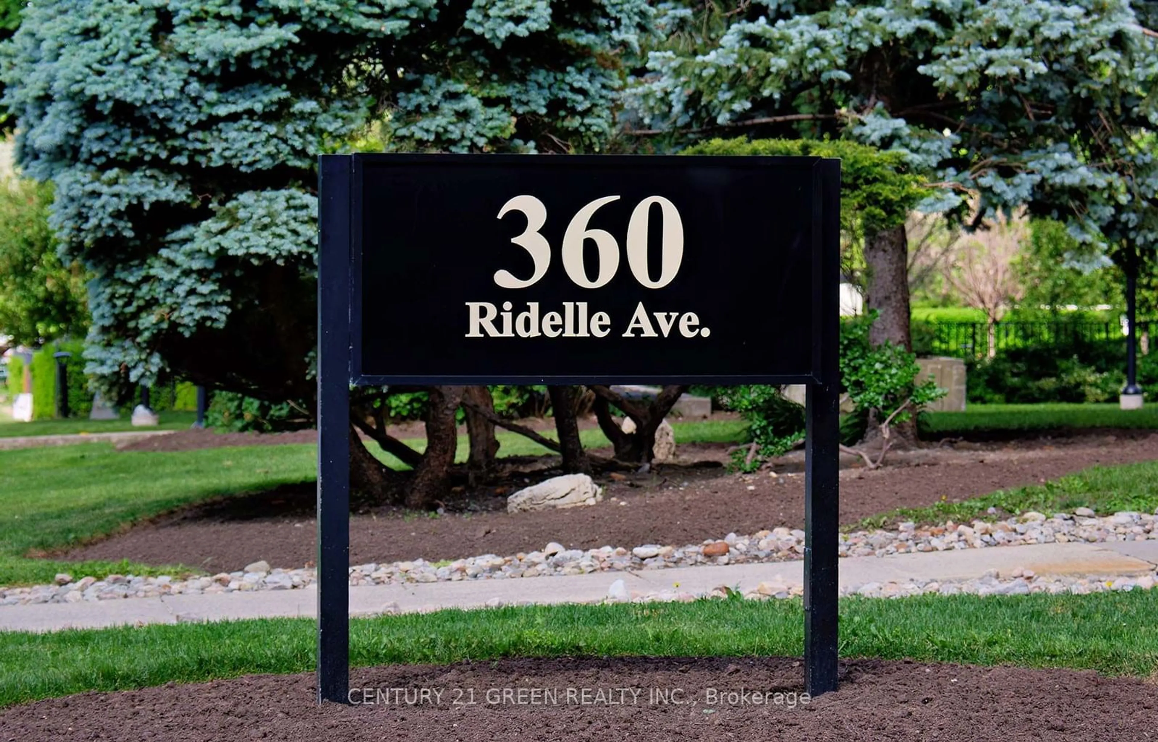 Unknown for 360 Ridelle Ave ##106, Toronto Ontario M6B 1K1