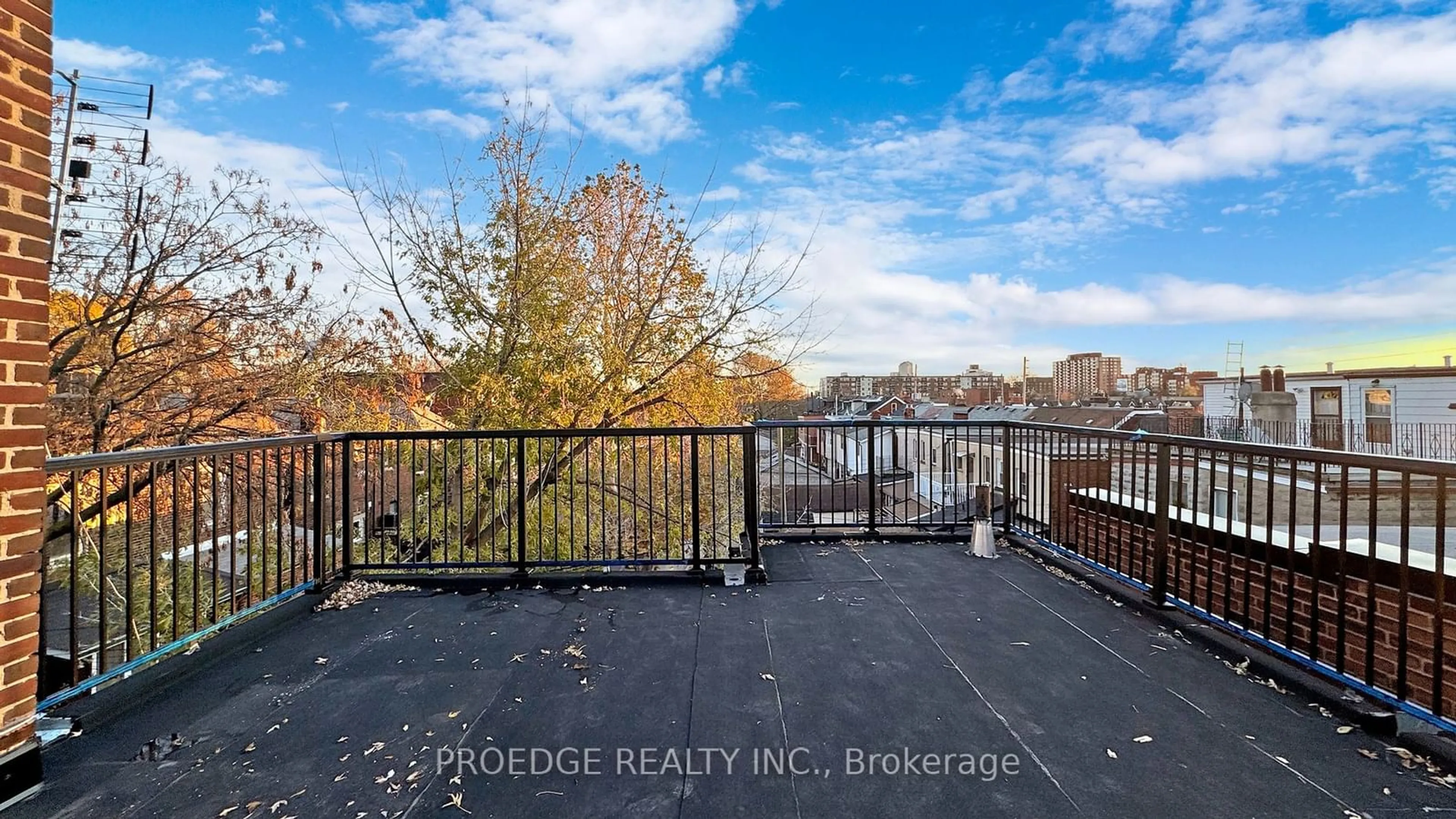 A pic from outside/outdoor area/front of a property/back of a property/a pic from drone, water/lake/river/ocean view for 177 Wallace Ave, Toronto Ontario M6H 1V3