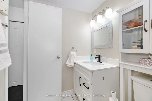 Additional property image - 451 The West Mall Dr Unit 1212