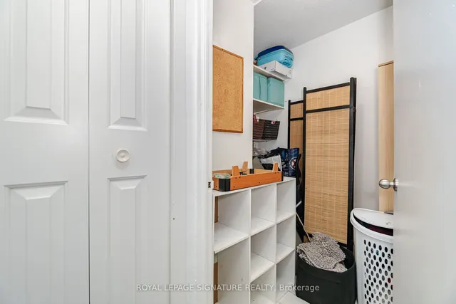 Additional property image - 451 The West Mall Dr Unit 1212