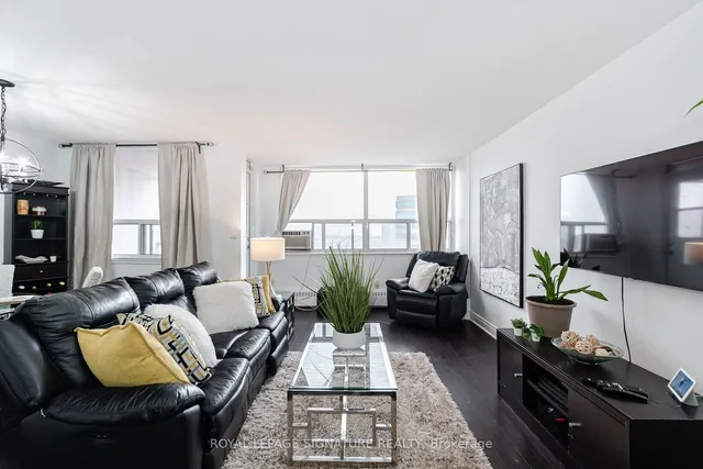 Additional property image - 451 The West Mall Dr Unit 1212
