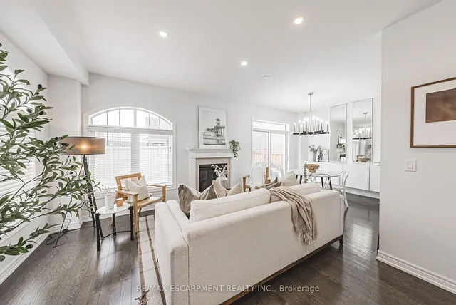 Additional property image - 3895 Leonardo St