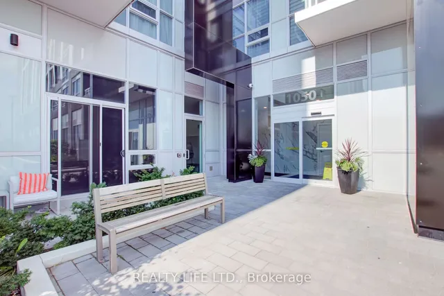 Additional property image - 1050 Main St Unit 1014