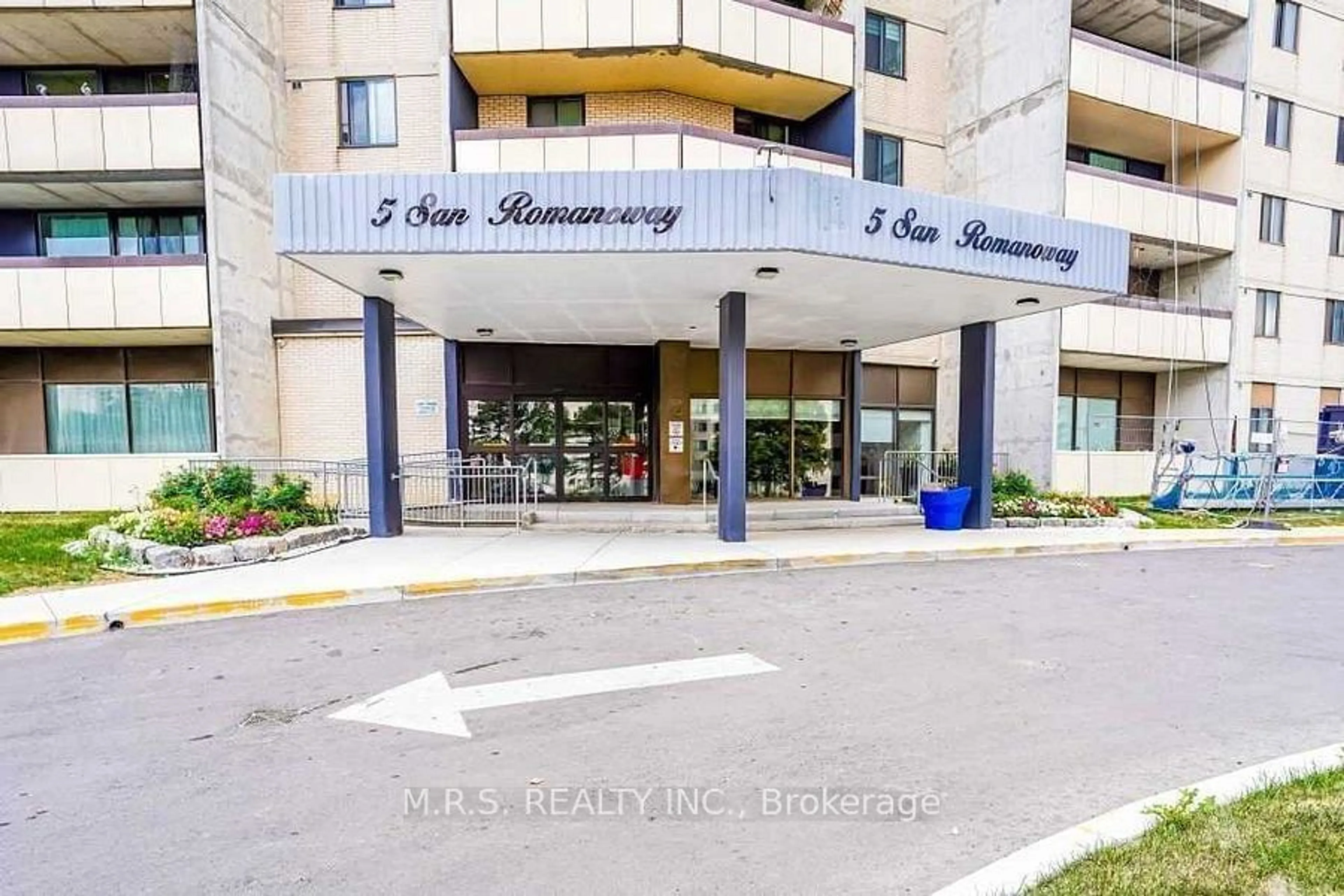 Unknown for 5 San Romano Way #804, Toronto Ontario M3N 2Y4