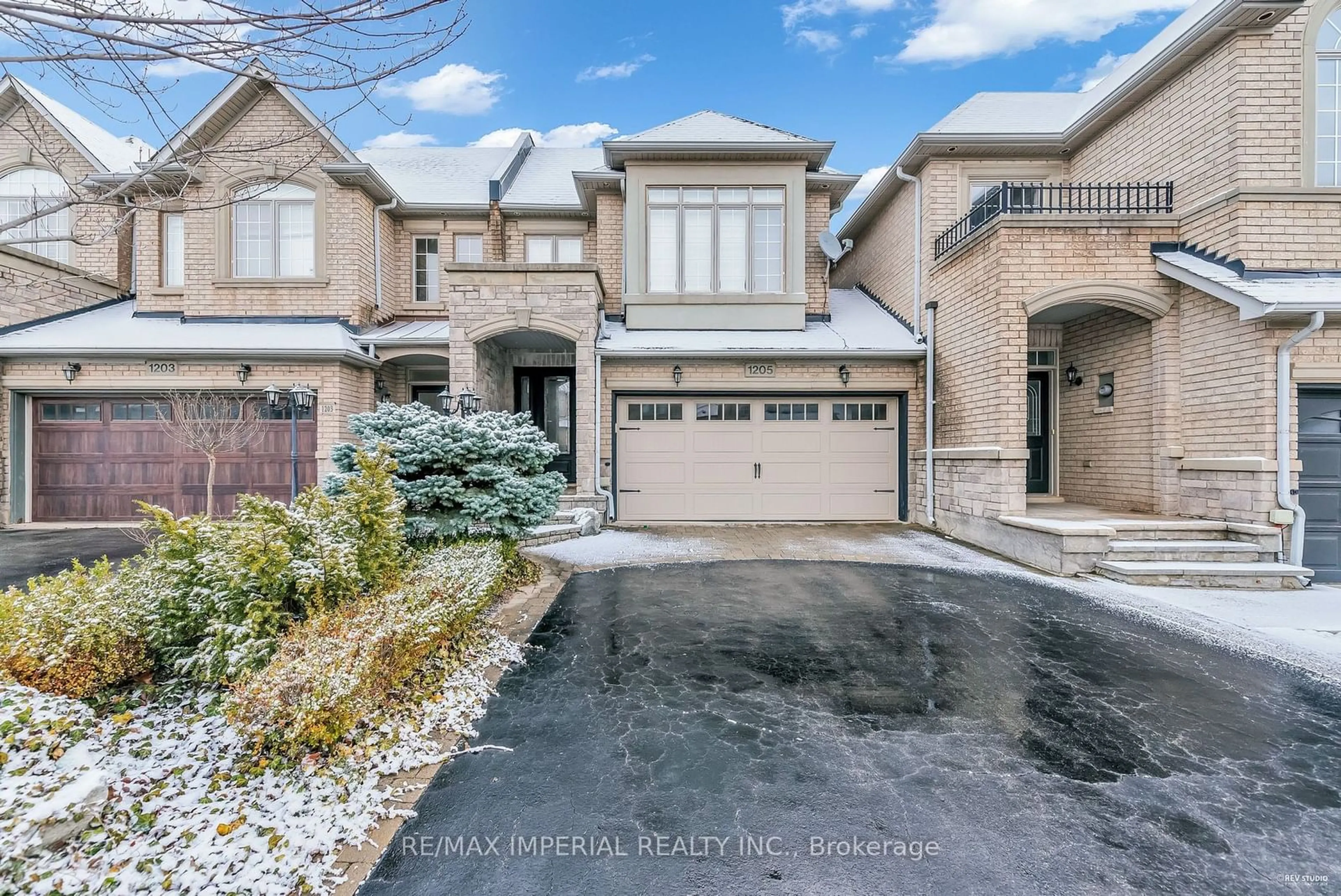 Home with brick exterior material, street for 1205 Agram Dr, Oakville Ontario L6H 7P1