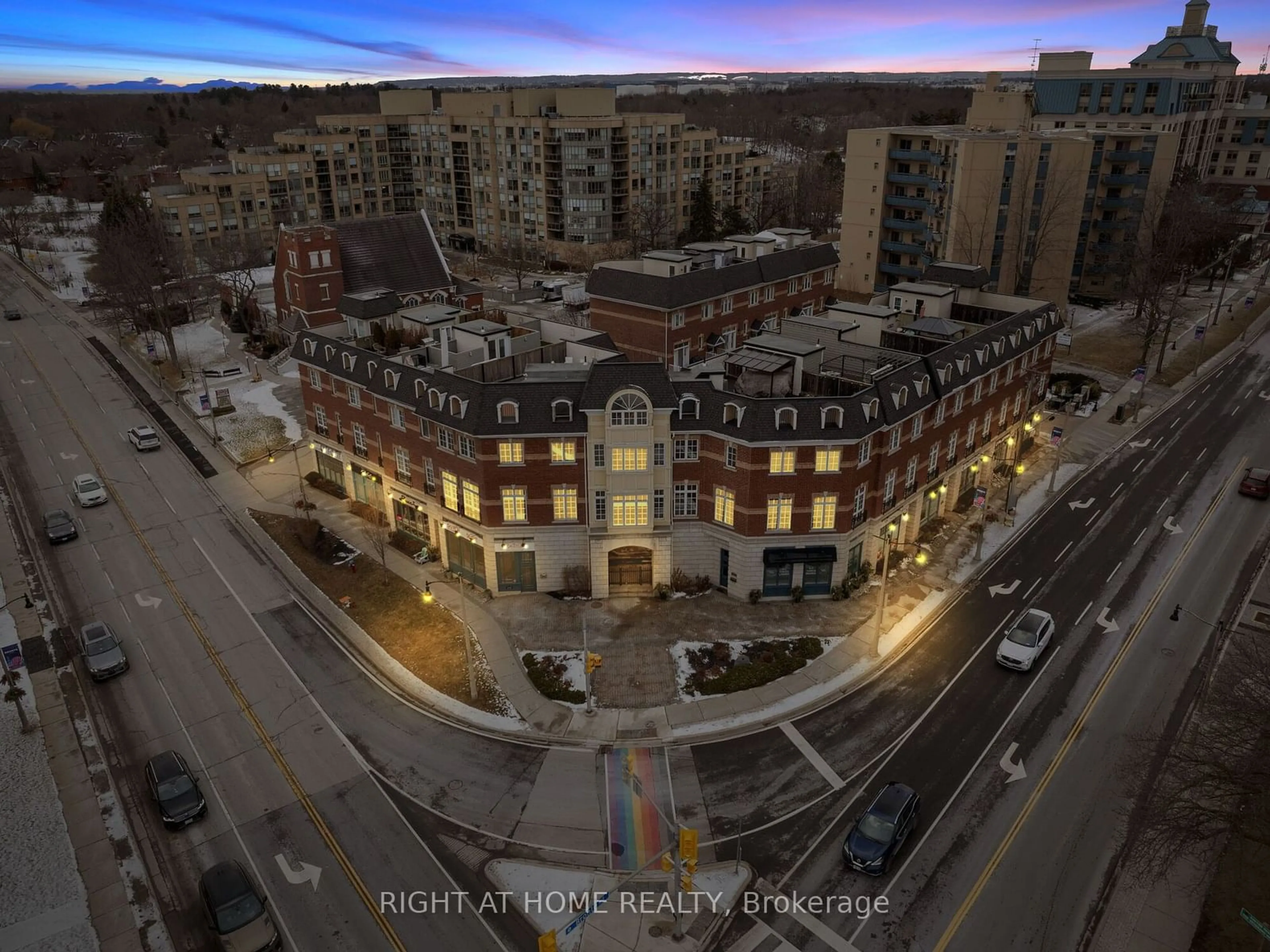 A pic from outside/outdoor area/front of a property/back of a property/a pic from drone, city buildings view from balcony for 120 Bronte Rd #8, Oakville Ontario L6L 3C1