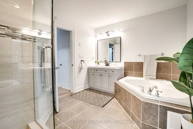 Additional property image - 117B The Queensway Unit TH 94