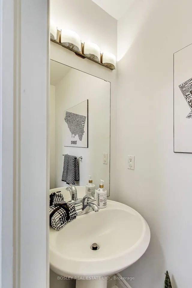 Additional property image - 117B The Queensway Unit TH 94