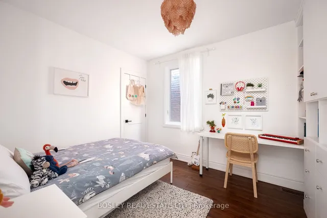 Additional property image - 233 Mcroberts Ave
