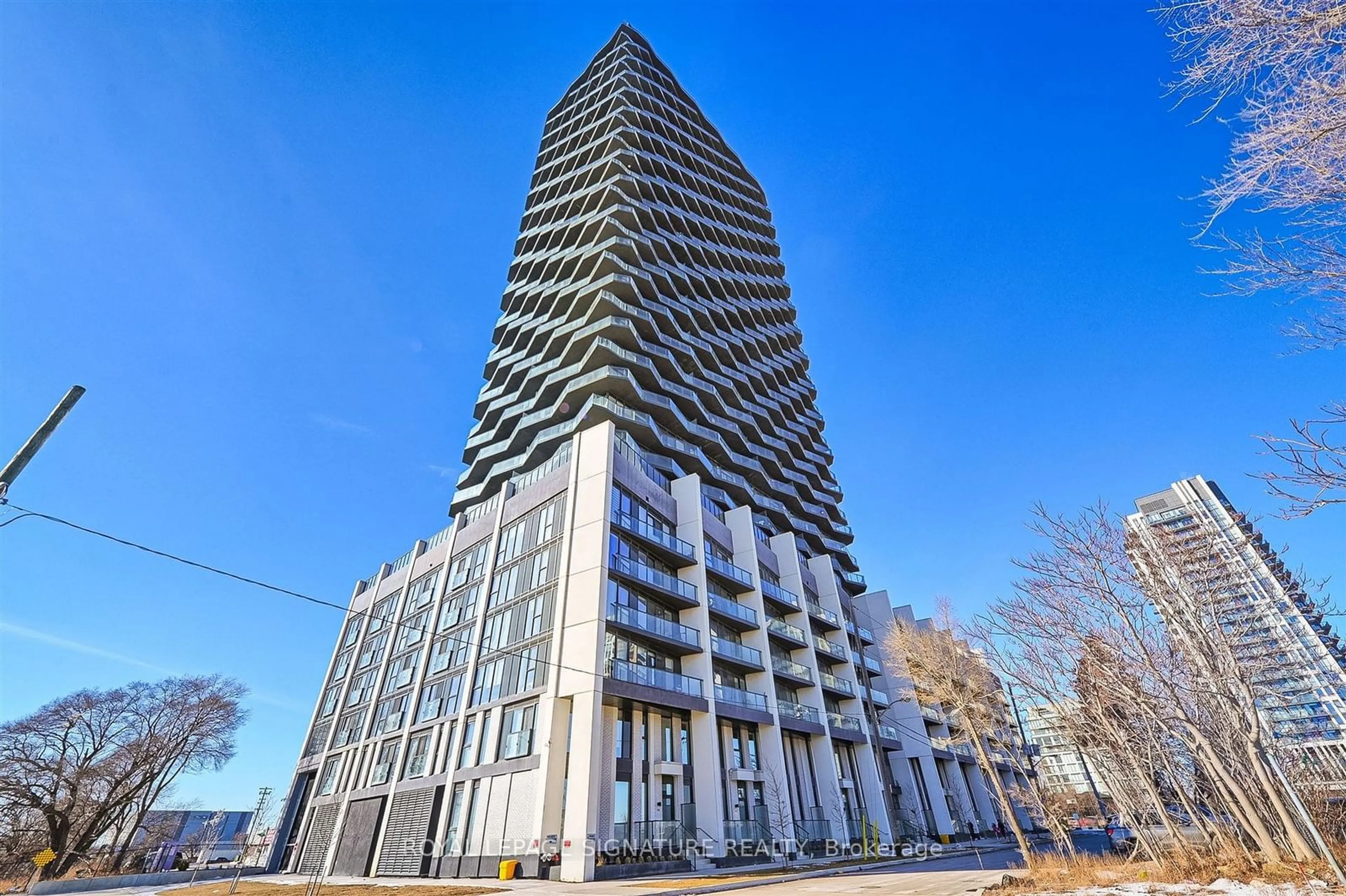 Indoor foyer for 36 Zorra St #1202, Toronto Ontario M8Z 0G5