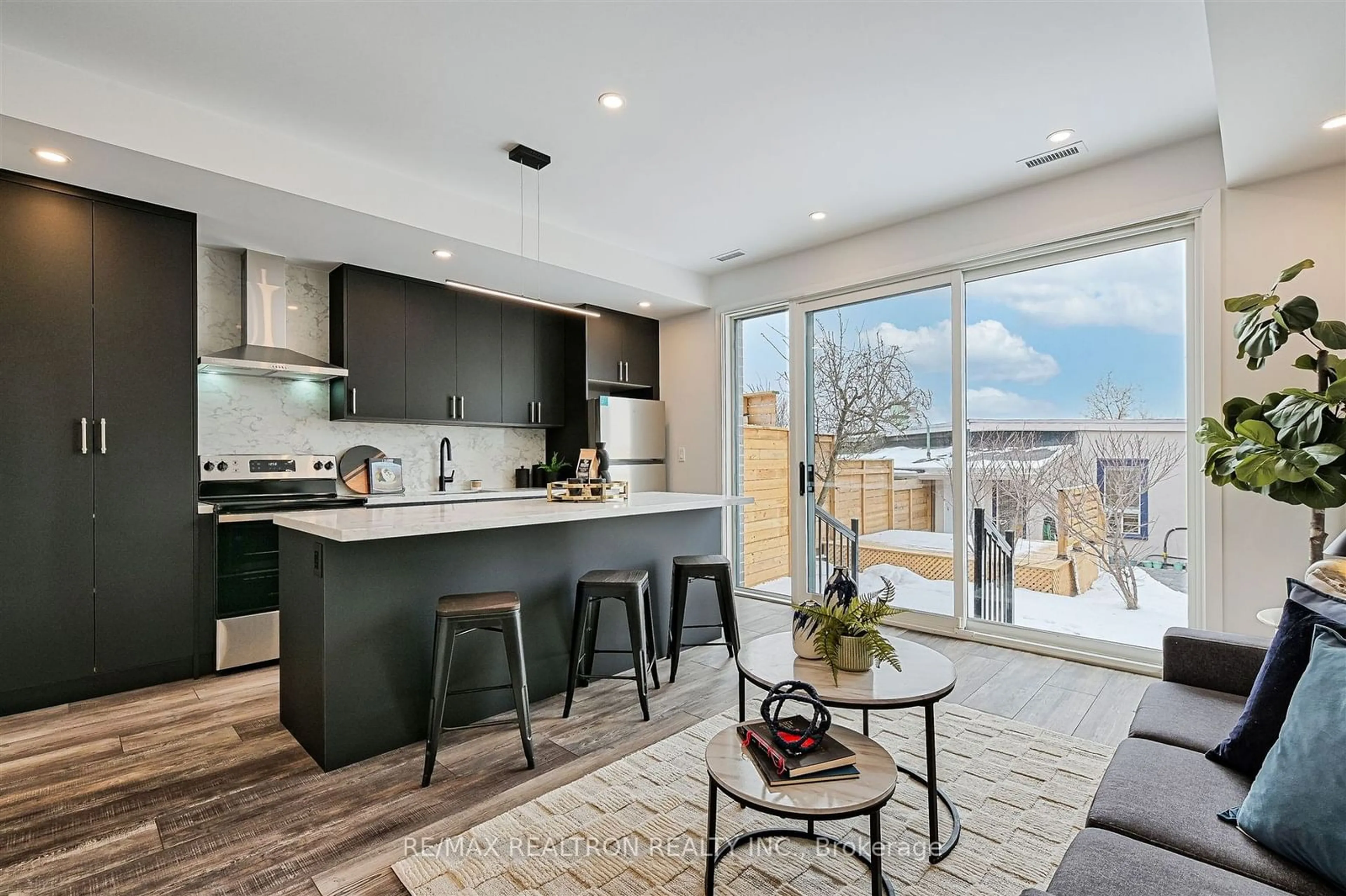 Open concept kitchen, unknown for 421 Silverthorn Ave, Toronto Ontario M6M 3H1