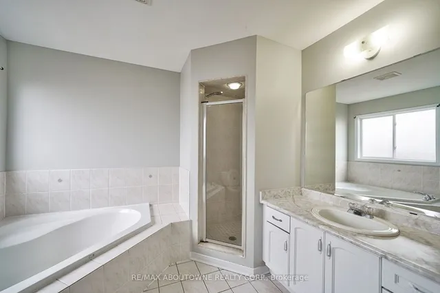 Additional property image - 556 Delphine Dr