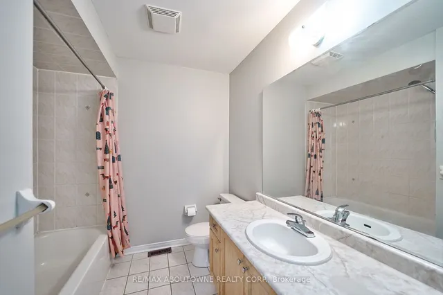 Additional property image - 556 Delphine Dr