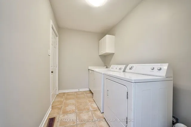 Additional property image - 556 Delphine Dr