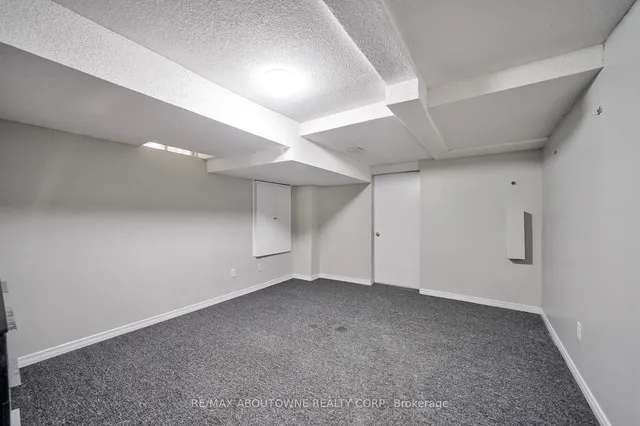 Additional property image - 556 Delphine Dr