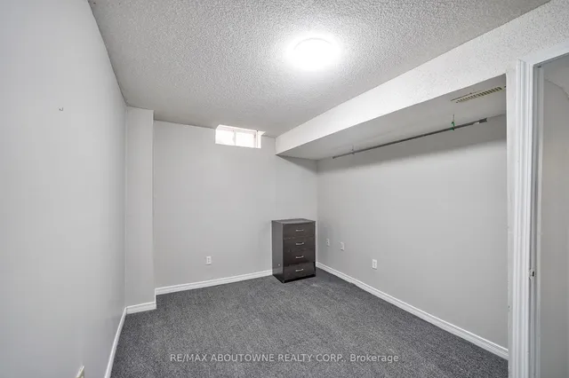 Additional property image - 556 Delphine Dr