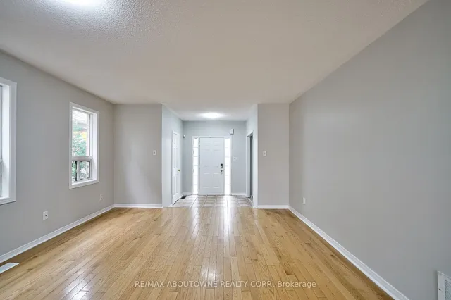 Additional property image - 556 Delphine Dr