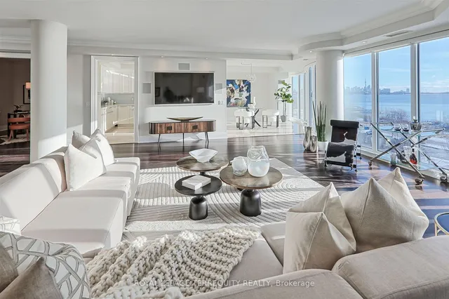 Additional property image - 2095 Lake Shore Blvd Unit 515