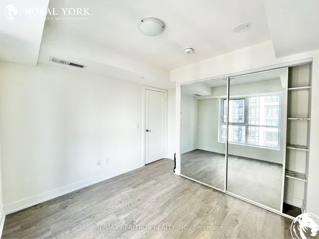 Additional property image - 9 Mabelle Ave Unit 2120