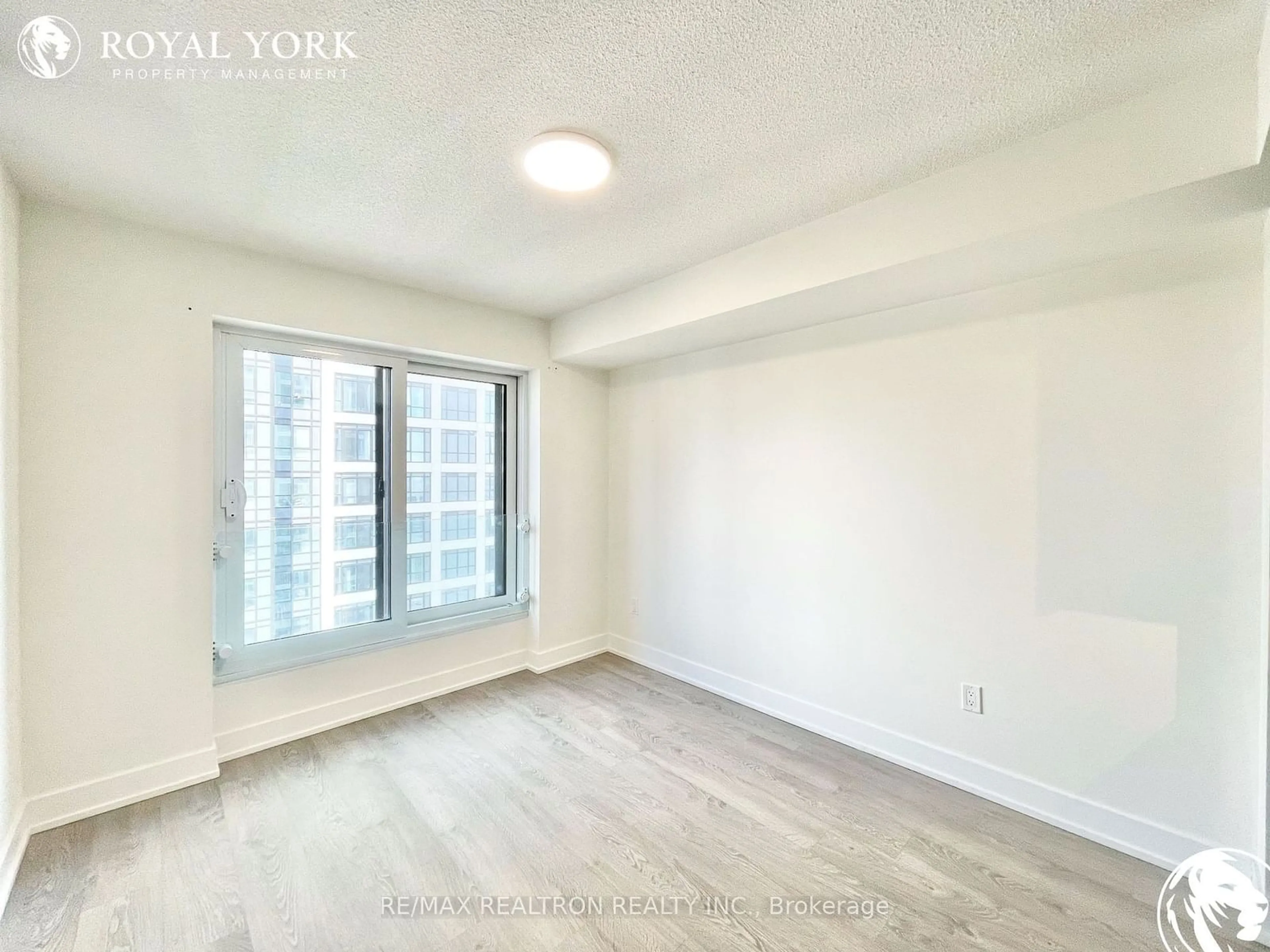 A pic of a room for 9 Mabelle Ave #2120, Toronto Ontario M9E 0E1