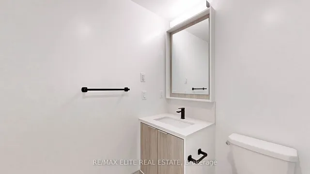 Additional property image - 36 Zorra St Unit 2507